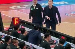 cba现场直播咪咕视频公路赛自行车骑行技巧视频自行车技巧兔跳cba冲突合集